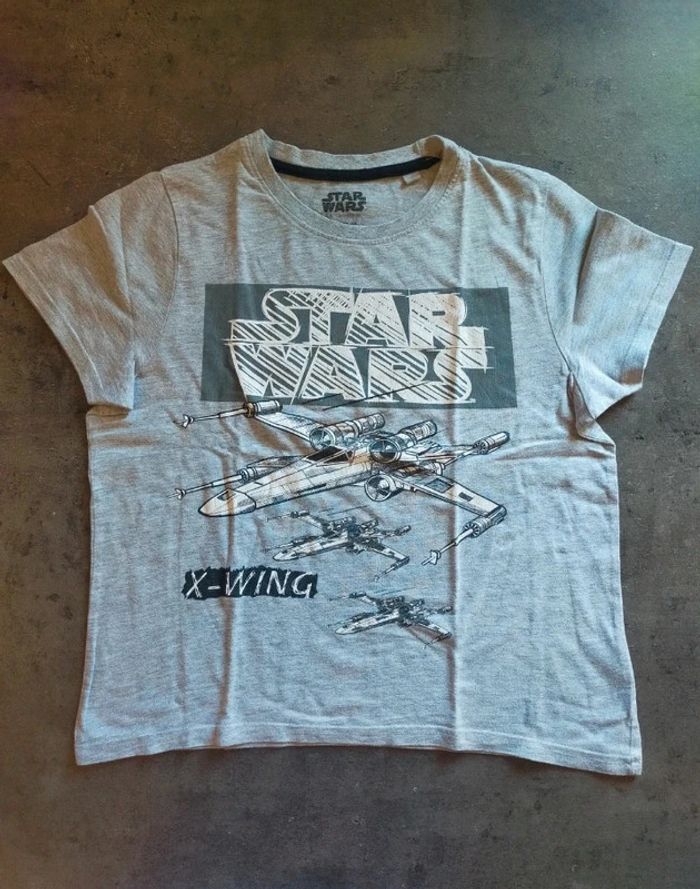 T-shirt star wars vaisseaux spatiaux 9-10 ans