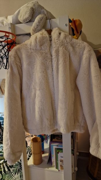 Blouson fausse fourrure