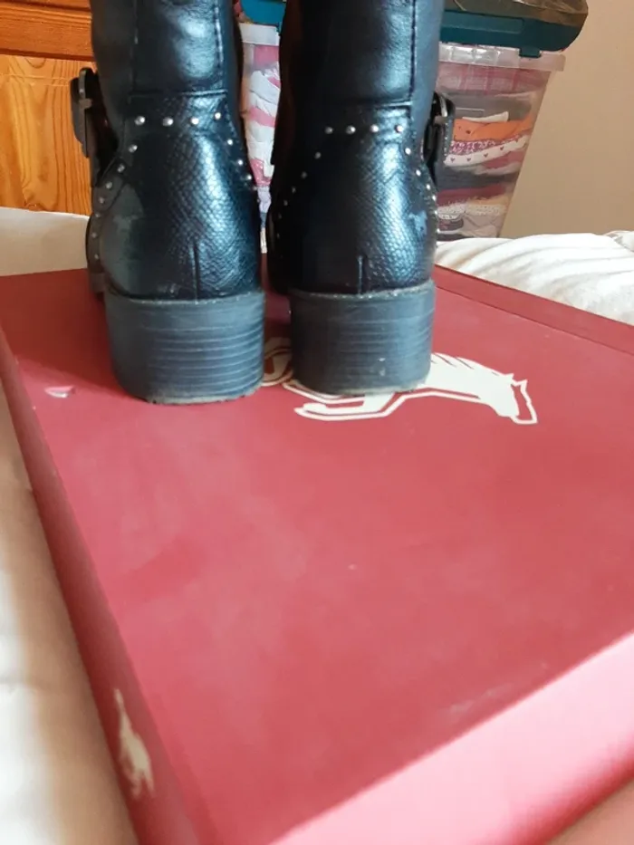Bottes mi-mollet taille S mustang pointure 40 - photo numéro 5