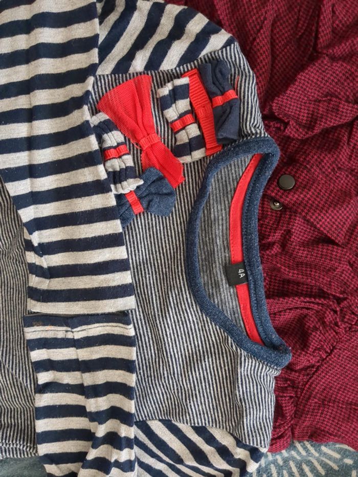 Lots de robe fille 3 et 4 ans - photo numéro 2