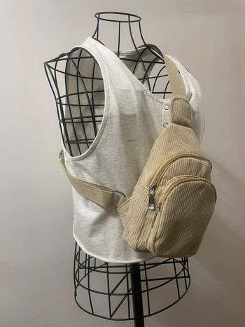 Sac en bandoulière velours côtelé kaki neuf jamais utilisé