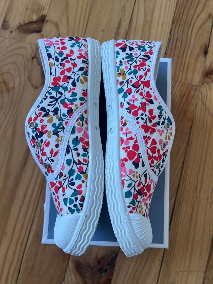 Tennis liberty Jacadi 32 neuves - photo numéro 3