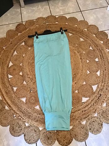 Pantacourt bleu ciel taille 42 marque Q’Neel