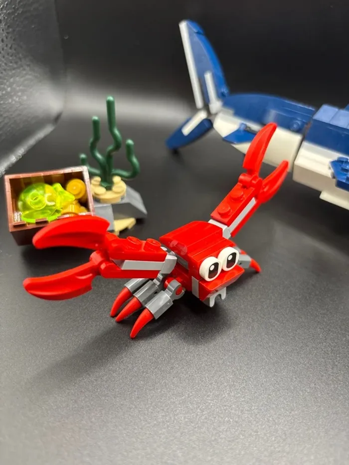 🦈 LEGO Creator 3in1 - Les Créatures des Grands Fonds (31088)🐠 - photo numéro 2