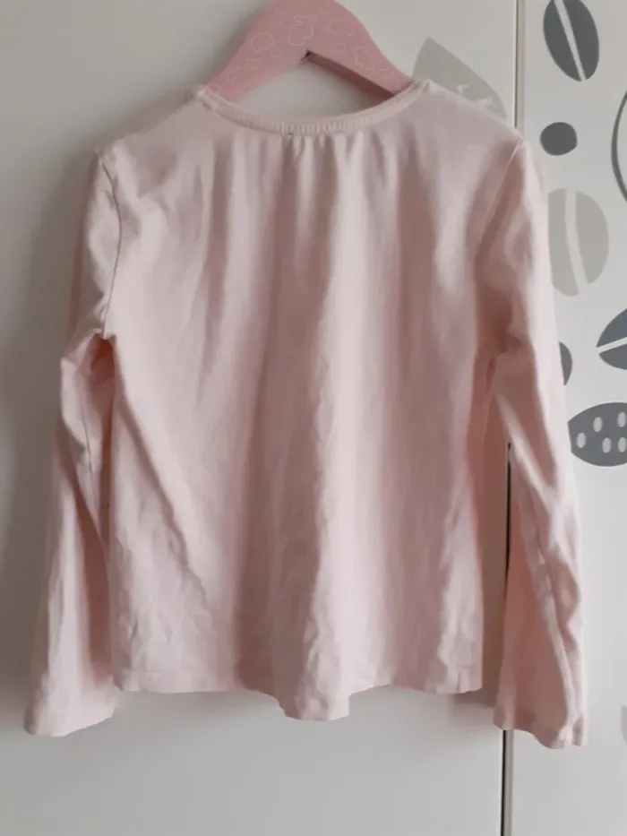 Tee-shirt rose motif papillon - photo numéro 3
