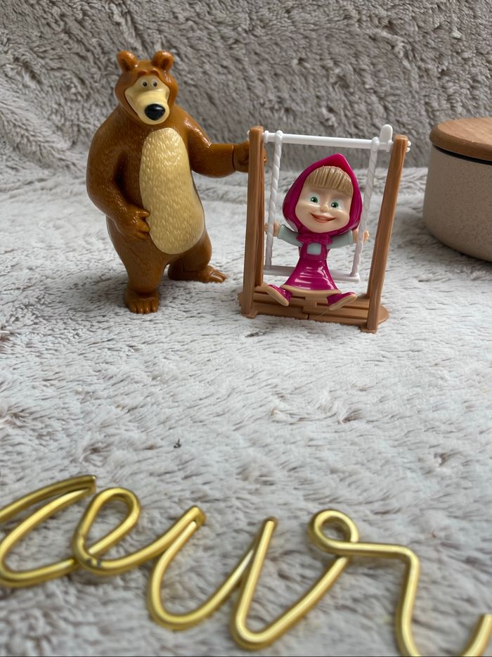 Lot de 2 figurines - Masha et Michka - photo numéro 2
