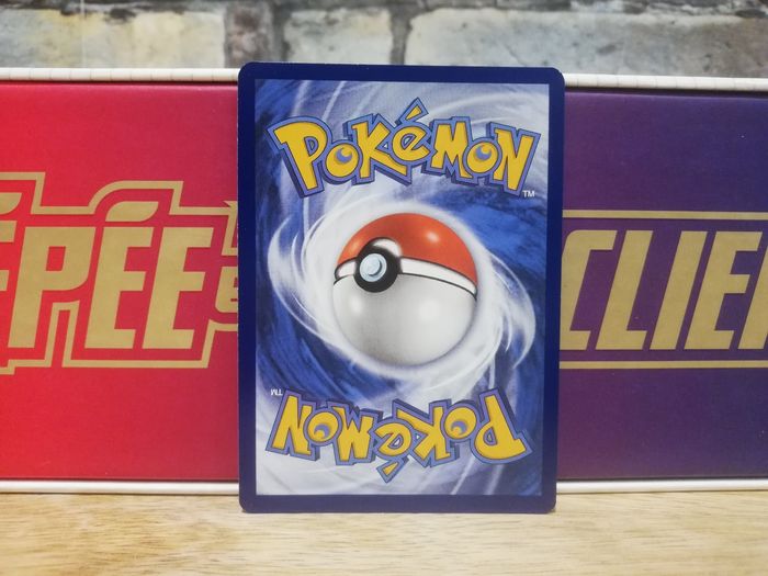 Carte Pokemon Pikachu TG05/TG30 - photo numéro 2