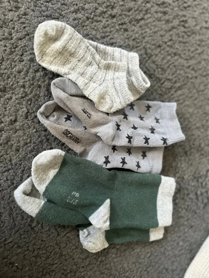 Lot chaussettes bébé 23/26