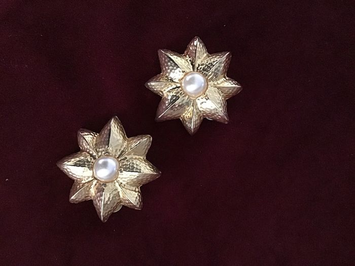 Superbes clips vintage. Années 80 - photo numéro 3