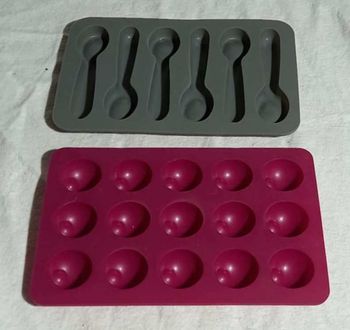 2 moules silicones
