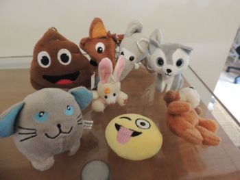 Lot de 8 petites peluches