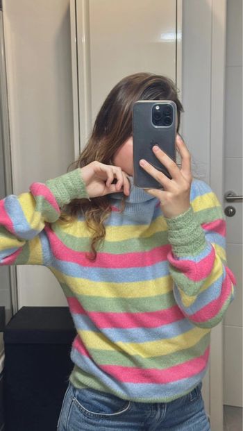 Pull col roulé