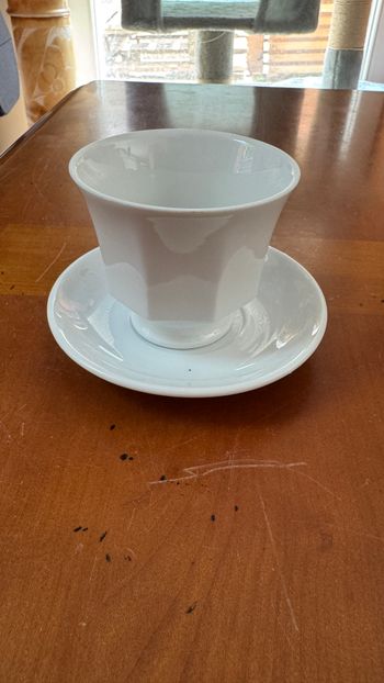 Tasse et soucoupe