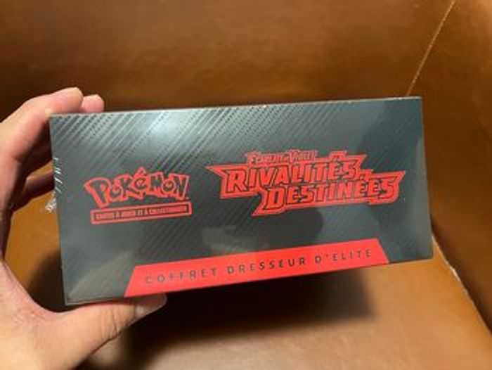 Pokémon - Coffret Dresseur d'Elite EV 10 Rivalités Destinées - photo numéro 2
