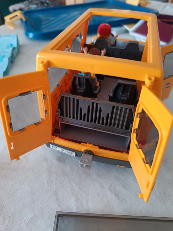 #rau1785_jouet. Petit car scolaire playmobil - photo numéro 5
