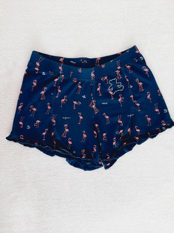 Short Lulu Castagnette 8 ans bleu marine motifs flamands roses