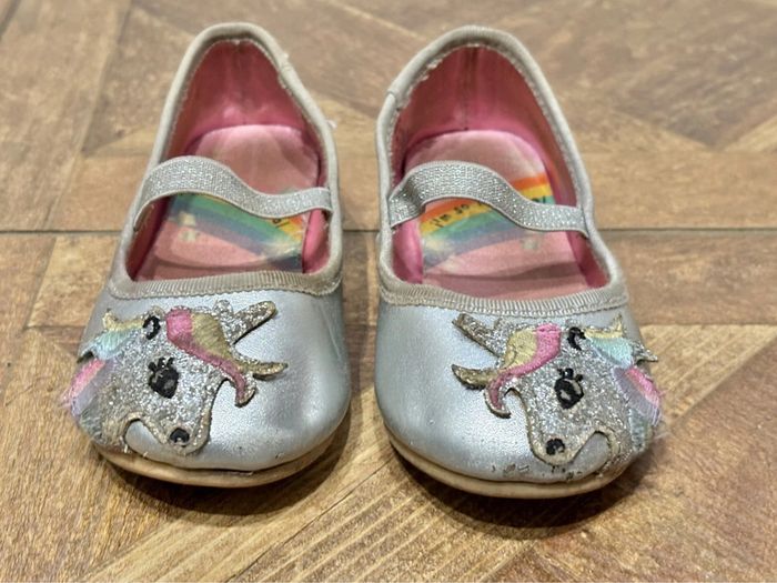 Ballerines argentées licorne jumelles p.24 - photo numéro 9
