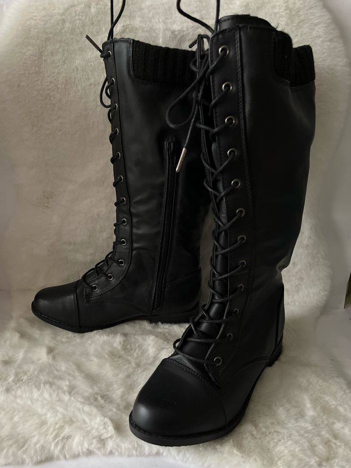 Bottes noires à lacets pointure 37 Talons 3 cm - photo numéro 2