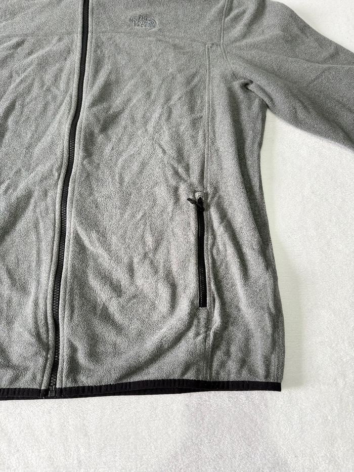 Veste polaire grise The north face pour homme taille XL en très bon état - photo numéro 3