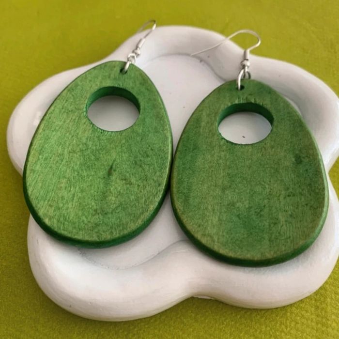Boucles d’oreilles xxl vintages goutte d’eau verte en bois - photo numéro 3