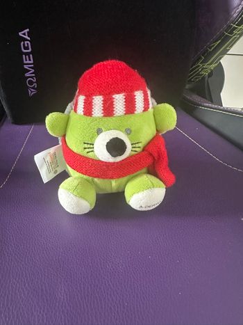 Peluche souris verte