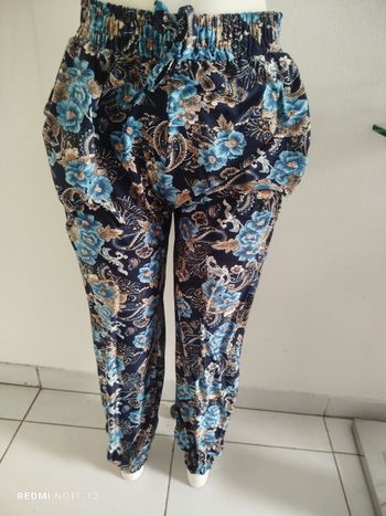 #kytie36femme. Pantalon taille 36/38