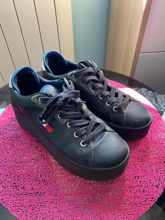 Baskets 39 Tommy Jeans noir