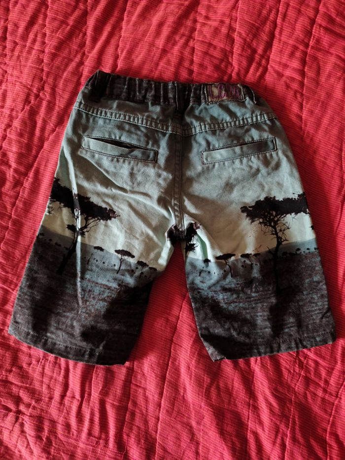 Magnifique bermuda short taille 6 ans lcdp - photo numéro 3