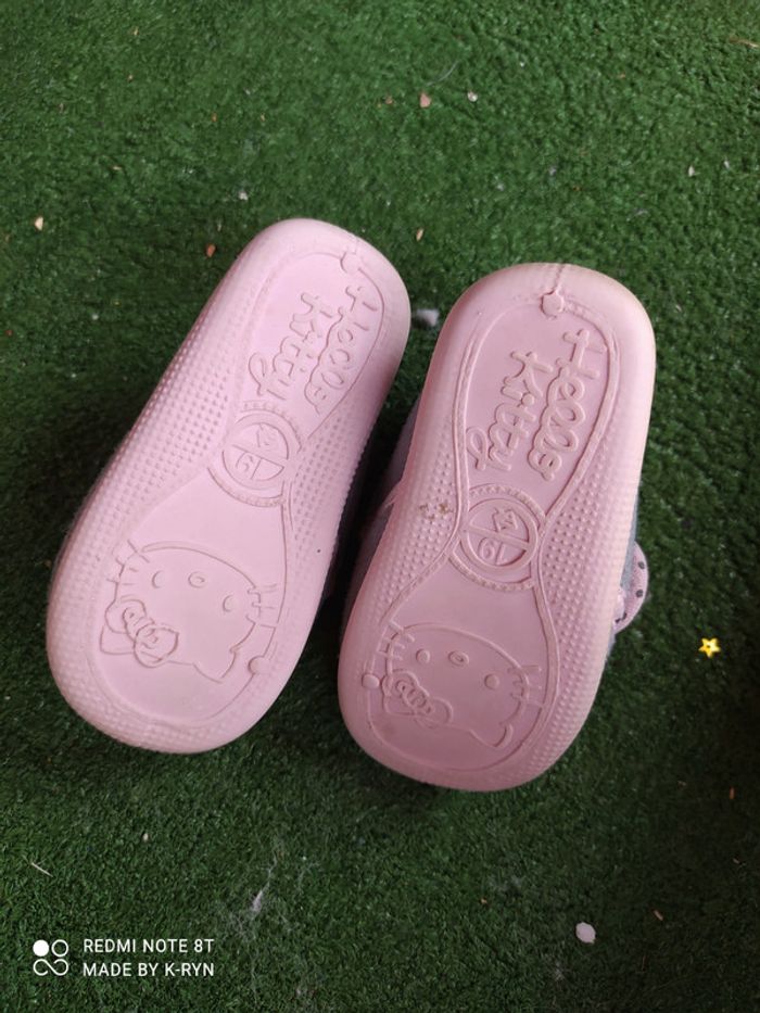 Chaussons Hello Kitty - photo numéro 2