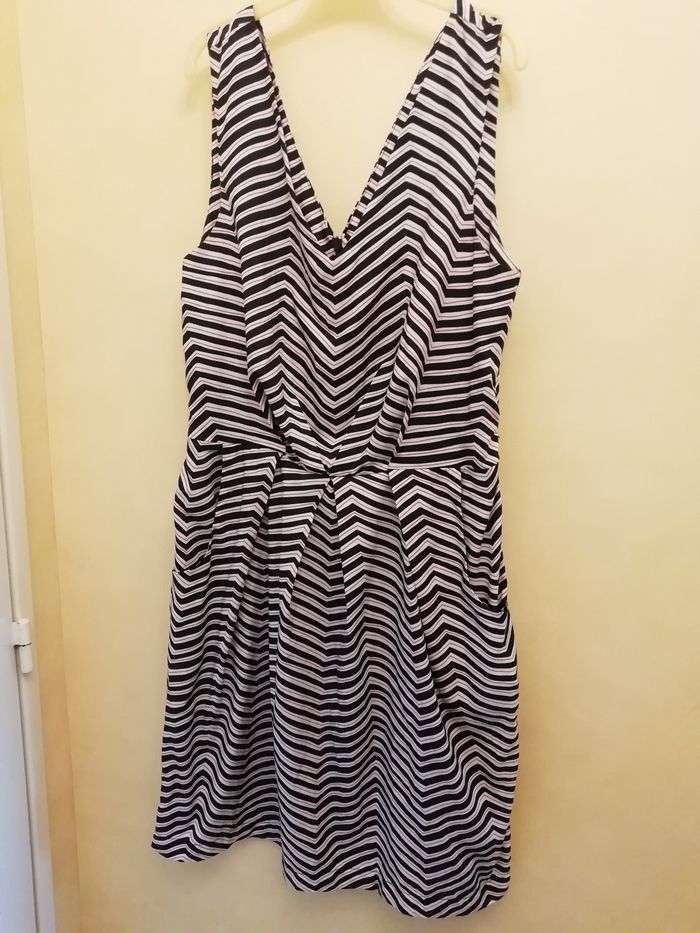 Robe taille 38 doublée ETAM