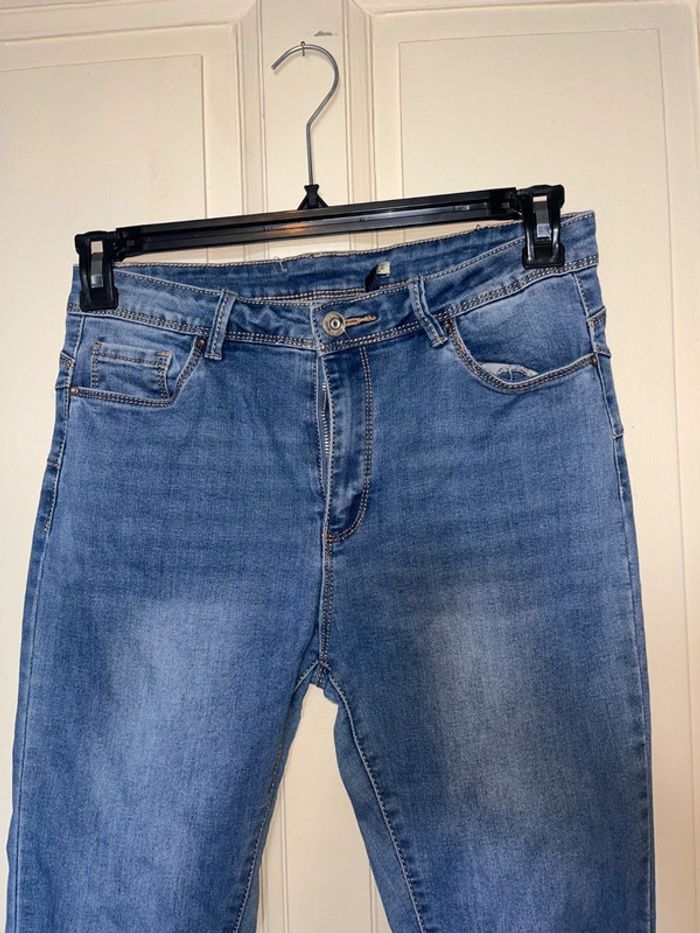 Jeans taille haute vs miss taille 42 - photo numéro 2