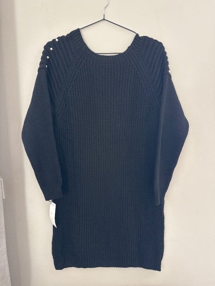 Robe pull- perle -taille 38 - neuf avec étiquette -new collection