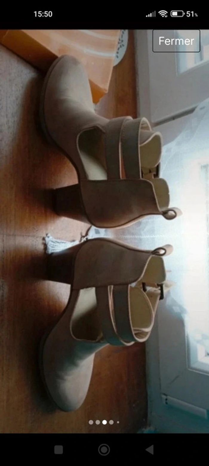 Petites bottines - photo numéro 3