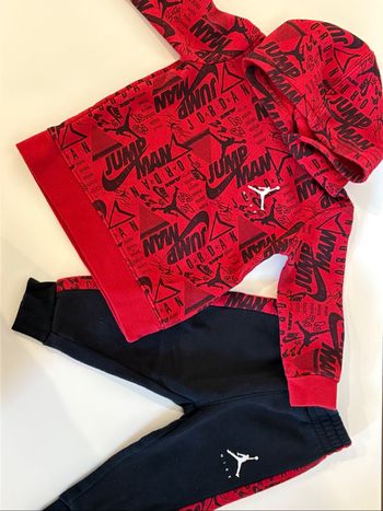 Ensemble Jordan 12M.
