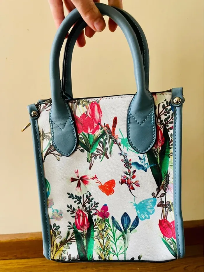 Sublime sac à main à fleurs - photo numéro 2