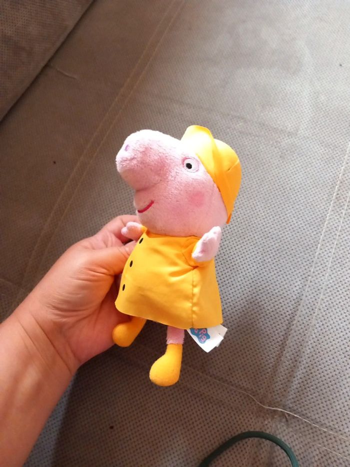 Peluche peppa pig - photo numéro 3