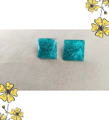Boucles d'oreilles carrées turquoise pailletées – Fait main - Collection : Brume Bleue
