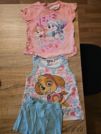 Lot vêtements fille