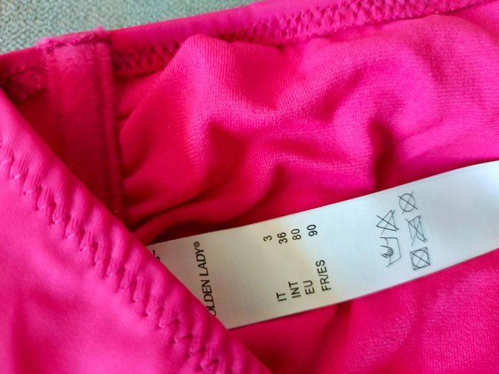 Bikini 2 pièces rose fuchsia à sequins – Haut 85 / Bas 38 – Neuf avec étiquette – Golden Lady - photo numéro 7