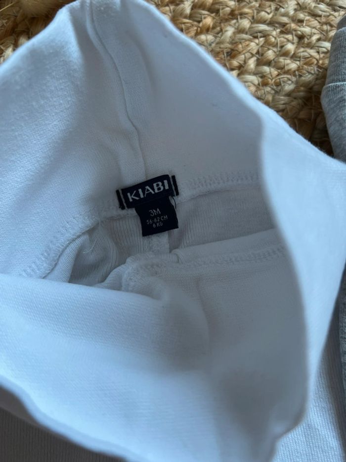 Lot 4 pantalons - photo numéro 3