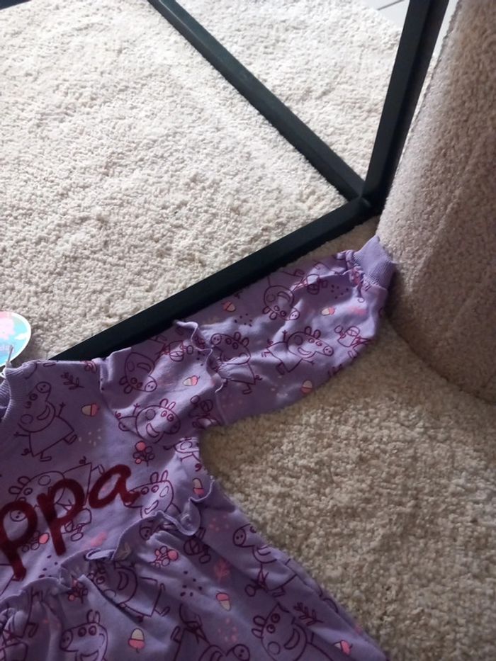 Magnifique robe peppa pig 92 cms - photo numéro 4