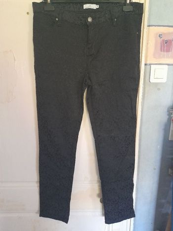 Pantalon noir brodé, marque Jacqueline Riu, taille 42