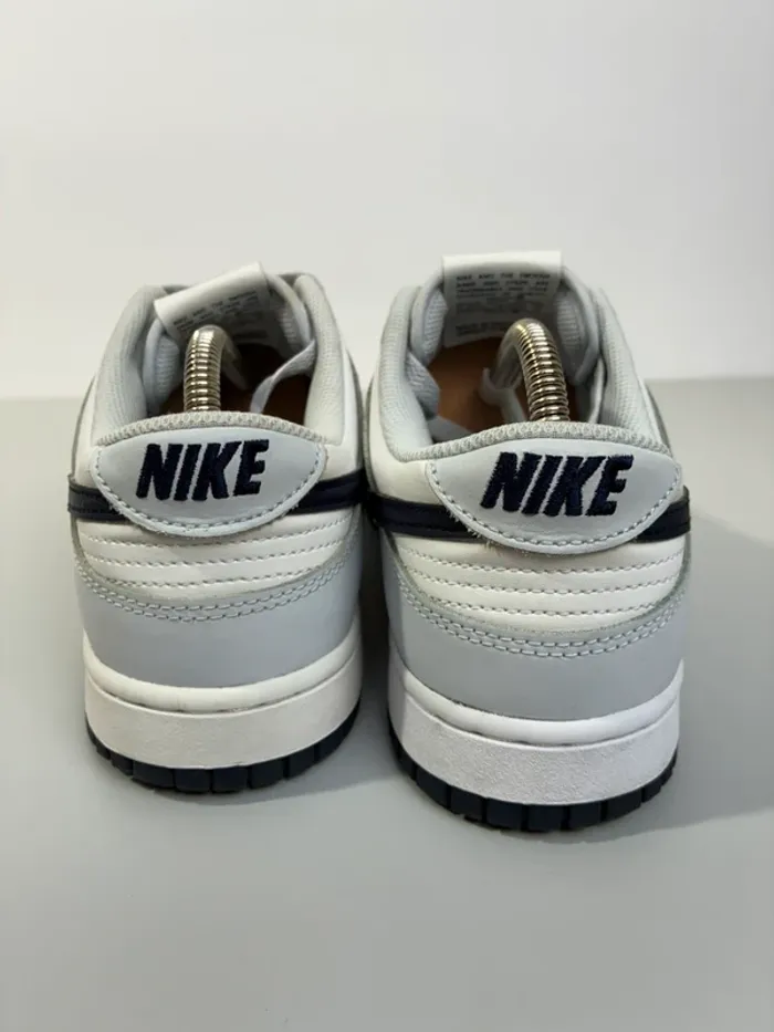 Baskets Nike dunk low grises pointure 43 très bon état - photo numéro 7