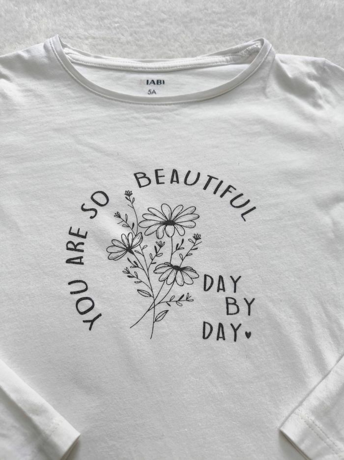 T-shirt 5 ans - photo numéro 3