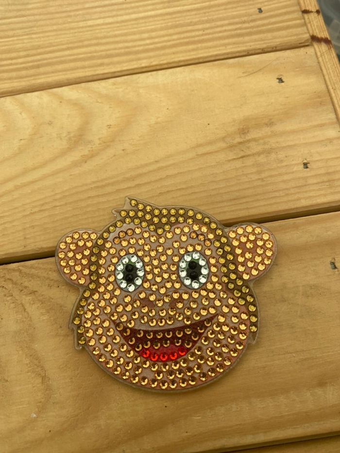 Magnet singe 🙉 en Diamond painting