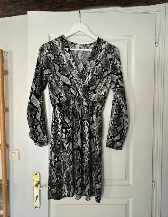 Robe courte