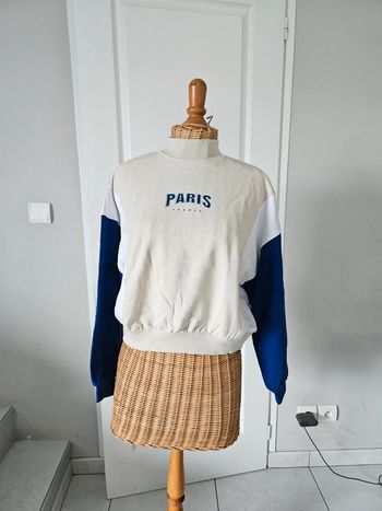 Sweat femme Paris taille S Chelo2