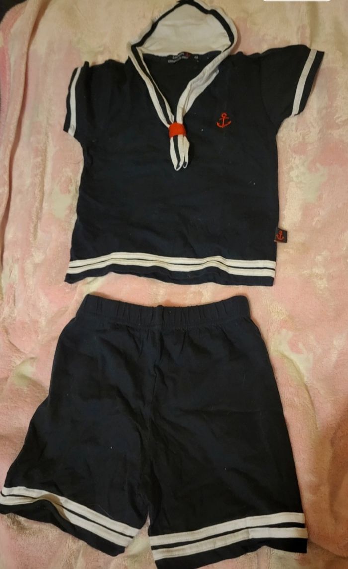 Tenue marine fille