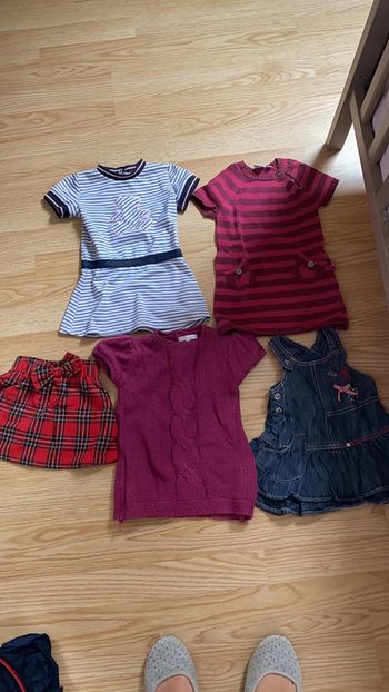 Lot jupe robe 12 mois