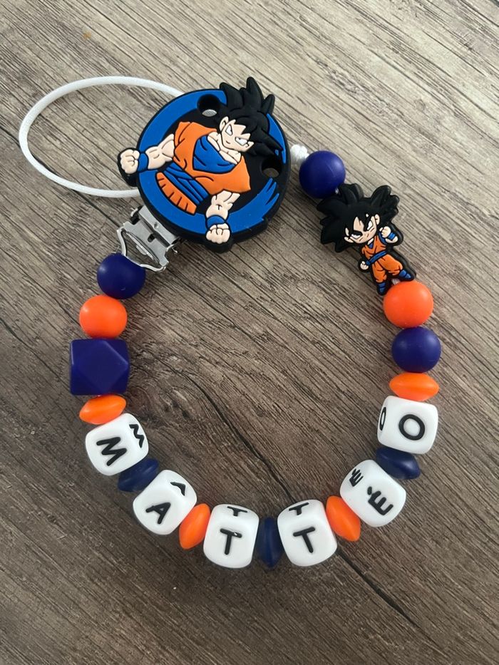 Attache tétine personnalisée Dragon Ball Z